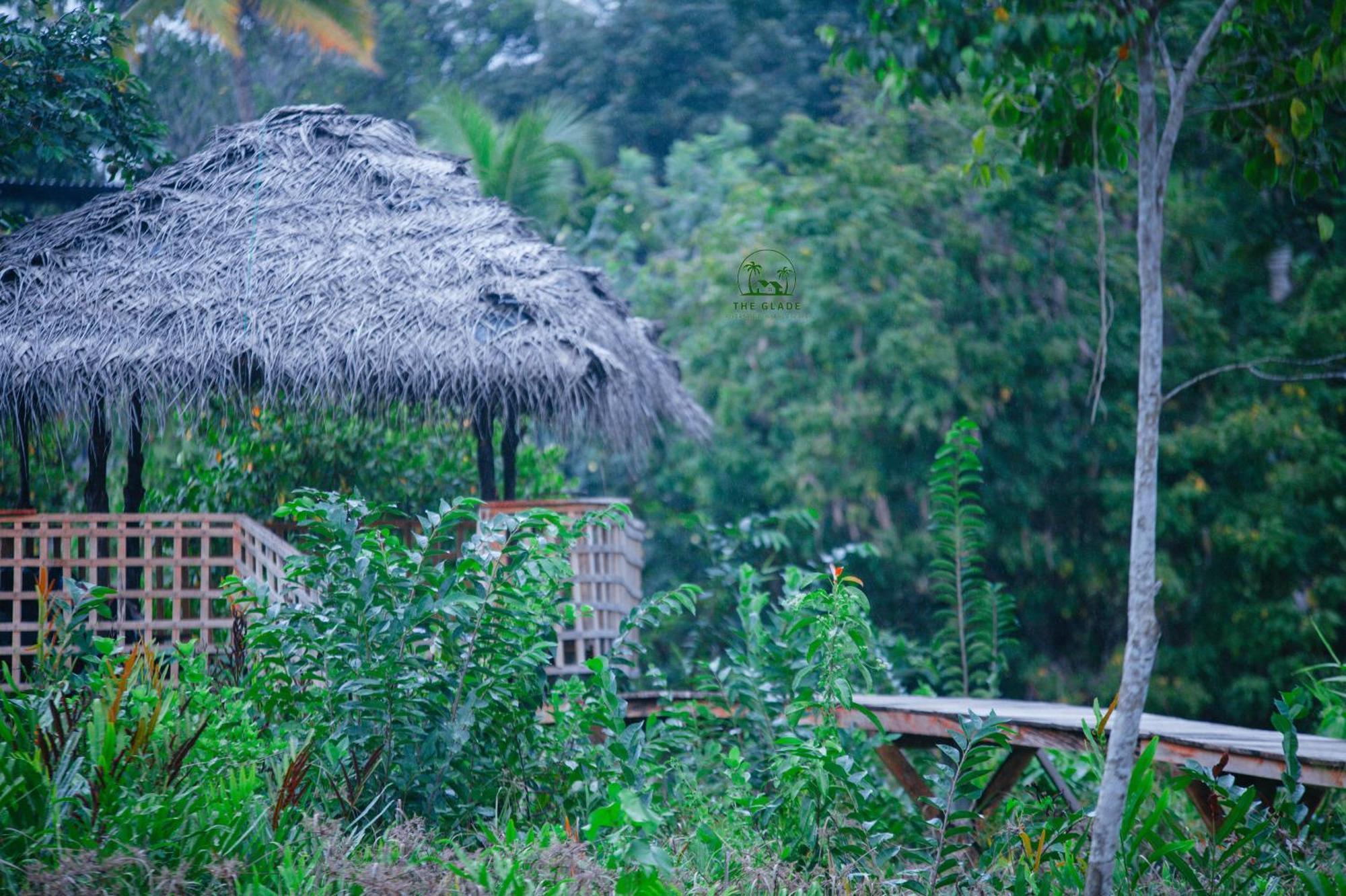The Glade Aparthotel Weligama Exterior photo